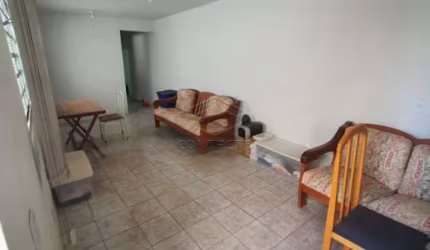 Residência com 04 dormitórios - Vila Cardia
