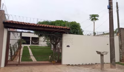 LINDA CASA PARA VENDA