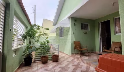 Residência com 02 suítes - Vila Souto