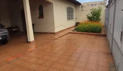 Casa comercial no Estoril IV
