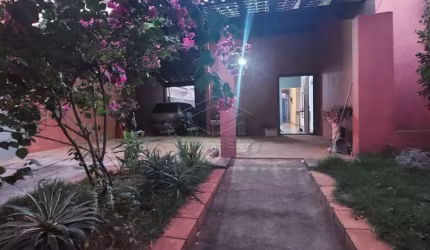 Residência com 03 suítes - Vila Cardia