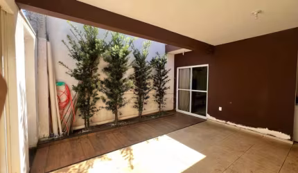 Casa com suíte - Vila Garcia