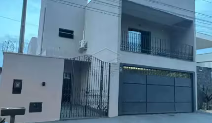 Sobrado Exclusivo à venda no Jardim Márcia em Agudos/SP