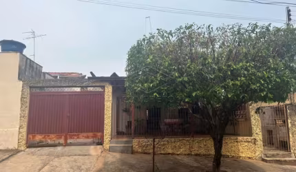 ÓTIMA OPORTUNIDADE - 2 CASAS NO MESMO TERRENO - VILA INDUSTRIAL