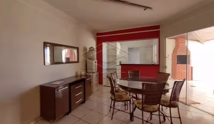 RESIDÊNCIA 3 DORMITÓRIOS 1 SUÍTE COM PISCINA