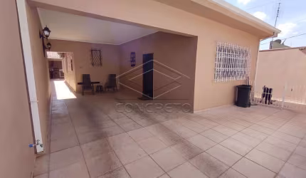 Casa ampla com Edícula no Jardim Redentor para Venda