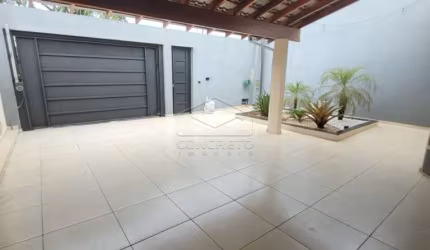 Residência de 3 dormitórios - Jardim Jussara