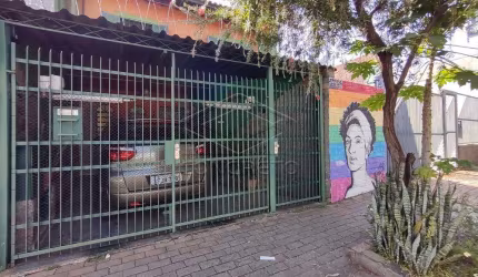 RESIDÊNCIA À VENDA EM FRENTE AO PARQUE VITÓRIA RÉGIA