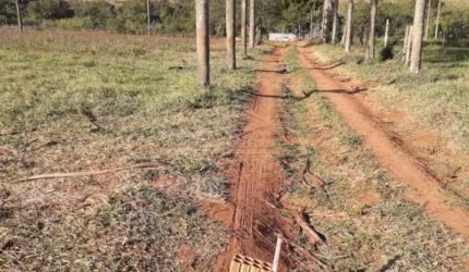 ÁREA PRÓXIMO AO RECANTO DOS NOBRES
