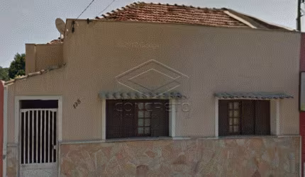 Casa Padrão em Agudos