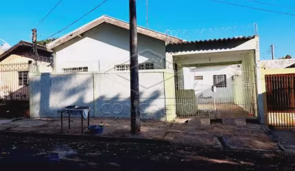 Casa com edícula no Jardim Progresso