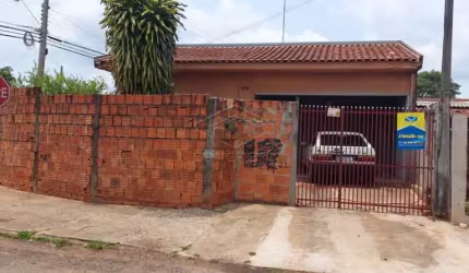 Residência com 03 dormitórios - Pousada da Esperança I