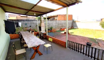 Casa Padrão em Lençóis Paulista