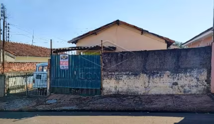 Terreno com 4 casas 520 metros