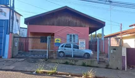RESIDÊNCIA A VENDA PRÓX. NUNO DE ASSIS