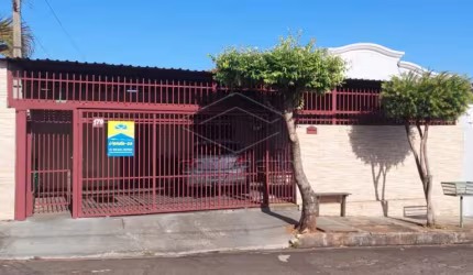 Casa com edícula - Vila Monlevade