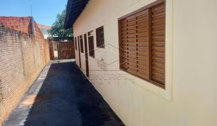 Ótima casa para venda no Parque Santa Edwiges