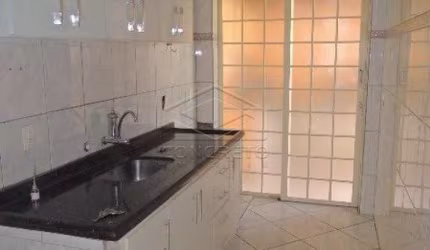 Casa Padrão em Lençóis Paulista