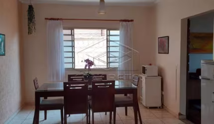 Casa Padrão em Lençóis Paulista