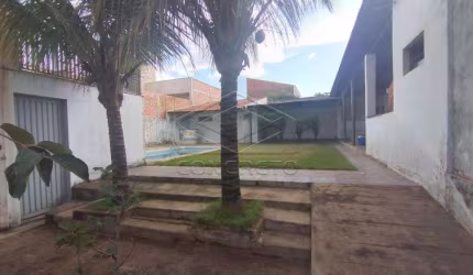 esquina com a R Angelo Colacino