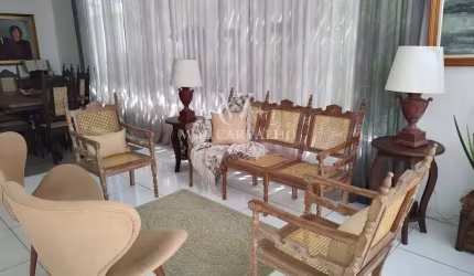 Casa para Venda em Maceió, Antares, 4 dormitórios, 2 suítes, 6 banheiros, 2 vagas