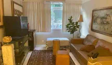 Apartamento Reformado | 107 m² | 3 Quartos | 2 Vagas – Leme, RJ