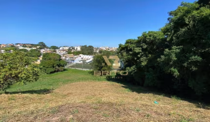 Terreno à venda, 4000 m² por R$ 1.500.000,00 - Granja dos Cavaleiros - Macaé/RJ