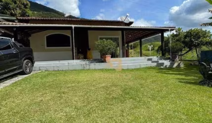 Chácara com 5 dormitórios à venda, 2000 m² - Área Rural de Macaé - Macaé/RJ