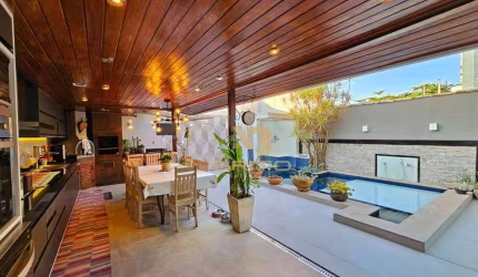 Casa com 4 dormitórios à venda, 323 m² por R$ 1.900.000,00 - Praia do Pecado - Macaé/RJ