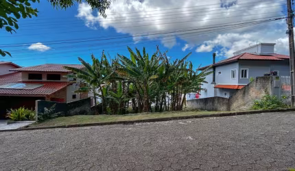 Terreno em condomínio fechado à venda na Rua Europa, 410, Trindade, Florianópolis, 374 m2 por R$ 1.070.000