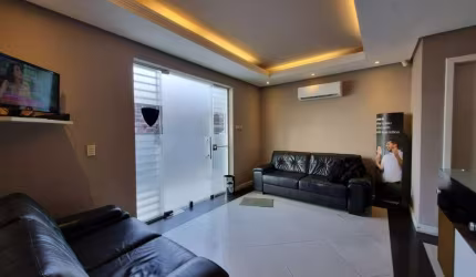 Casa com 5 quartos à venda na Rua Crispim Mira, 11, Centro, Florianópolis, 96 m2 por R$ 1.590.000