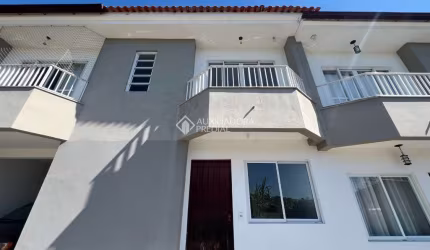 Casa em condomínio fechado com 1 quarto à venda na Rua dos Canários, 155, Pedra Branca, Palhoça, 111 m2 por R$ 530.000