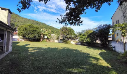 Casa com 3 quartos à venda na Rua Maurício Sílvio Raulino, 328, Cachoeira do Bom Jesus, Florianópolis, 72 m2 por R$ 1.100.000