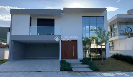Casa em condomínio fechado com 3 quartos à venda na Rua Intendente Antônio Damasco, 1465, Ratones, Florianópolis, 400 m2 por R$ 3.840.000
