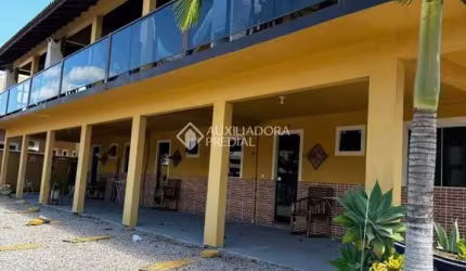 Prédio à venda na 100, 01, Balneário Ponta do Papagaio (Ens Brito), Palhoça, 315 m2 por R$ 3.750.000