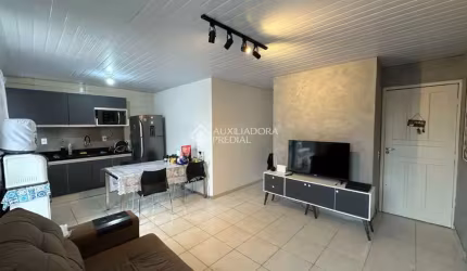 Casa com 2 quartos à venda na João Antônio Vieira, 256, São Sebastião, Palhoça, 100 m2 por R$ 330.000