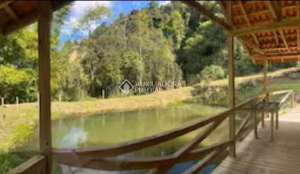 Fazenda à venda na Geral Arroio Do Boi, 100, Zona Rural, Alfredo Wagner, 380 m2 por R$ 300.000