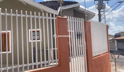 Casa térrea no Loteamento Vila Branca em Jacareí