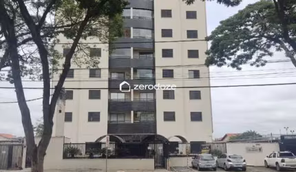 Apto 2qt (1suíte), 2ban, varanda c/ churrasq., 2 vagas, piscina, quadra.