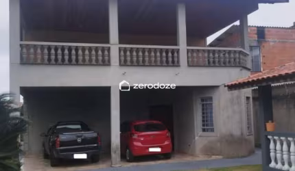 Sobrado no Residencial União em São José dos Campos