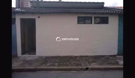 Casa térrea no Jardim São Dimas em São José dos Campos