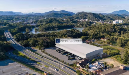 Galpão para alugar, 7200 m² por R$ 201.600,00/mês - Salto Weissbach - Blumenau/SC