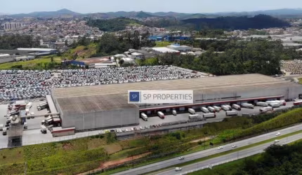 Galpão com câmaras frias para alugar, 29718 m² por R$ 1.075.130/mês - Sertãozinho - Mauá/SP