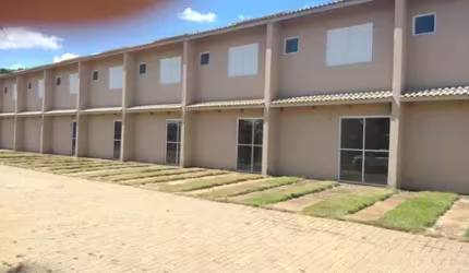Casa Nova em Condomínio 72m2 - Imperdível