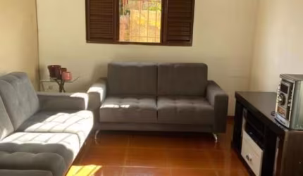 Casa com 3 quartos à venda no São Bernardo, Belo Horizonte , 230 m2 por R$ 650.000