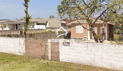 Casa com 2 quartos à venda na Califórnia, 763, Coroados, Guaratuba por R$ 240.000