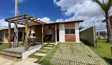 Casa de Condomínio Para Vender com 2 quartos no bairro Cidade Universitária em Maceió