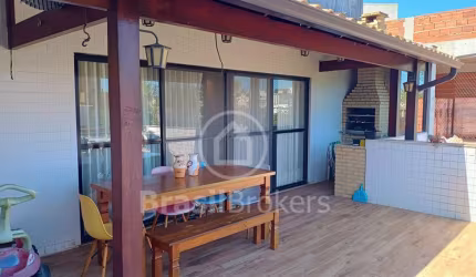 Apartamento 4 Quartos Com direito Escriturada ao Uso da Laje