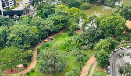 More frente parque Flamboyant