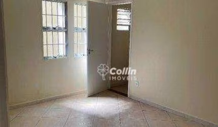 Casa com 6 dormitórios para alugar por R$ 6.480,00/mês - Centro - Uberaba/MG